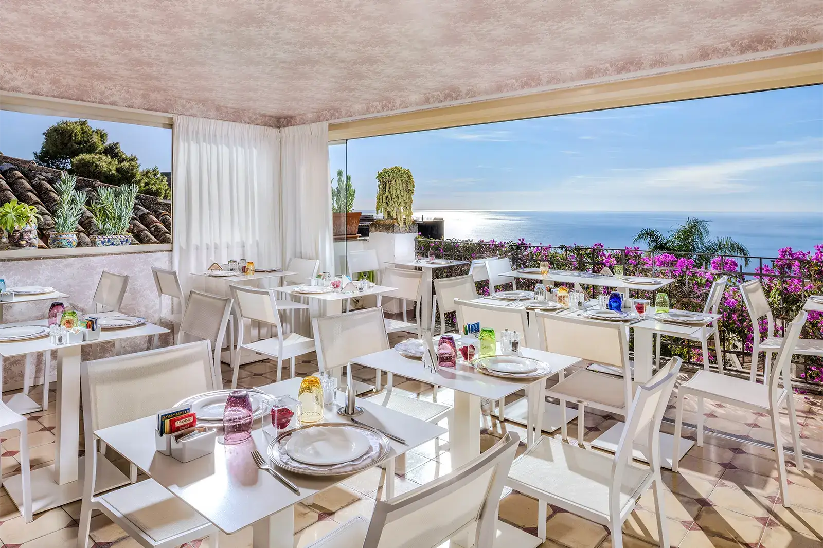 hotel villa taormina rooftop bar