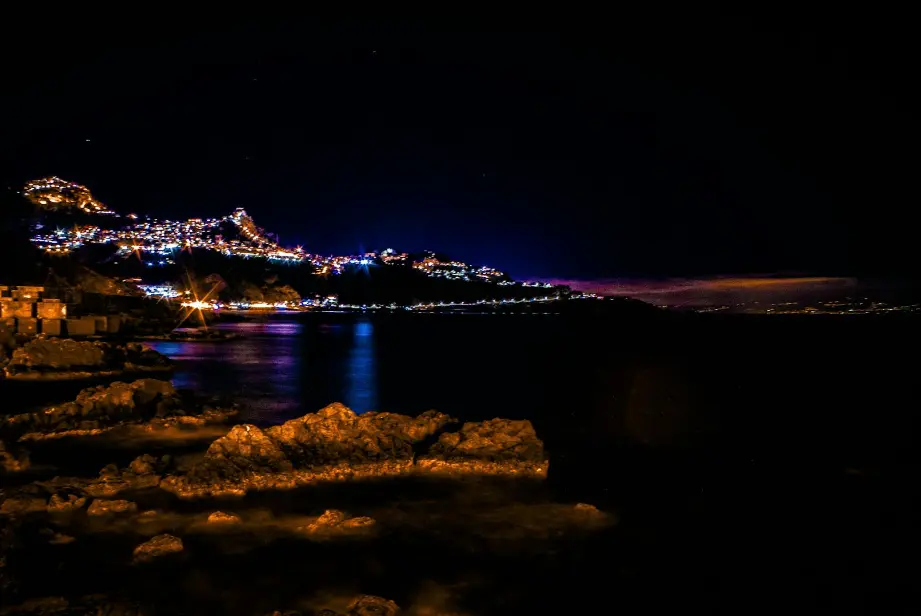 Taormina di notte Taormina di notte